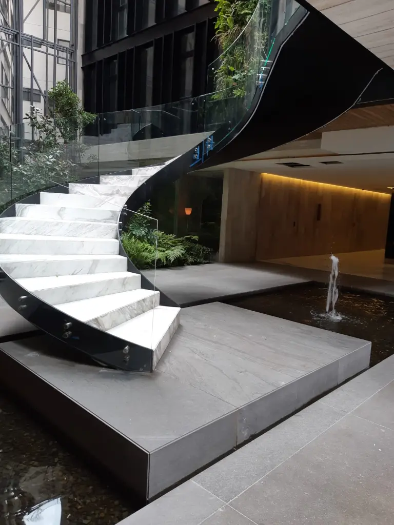 Escaleras 2.webp
