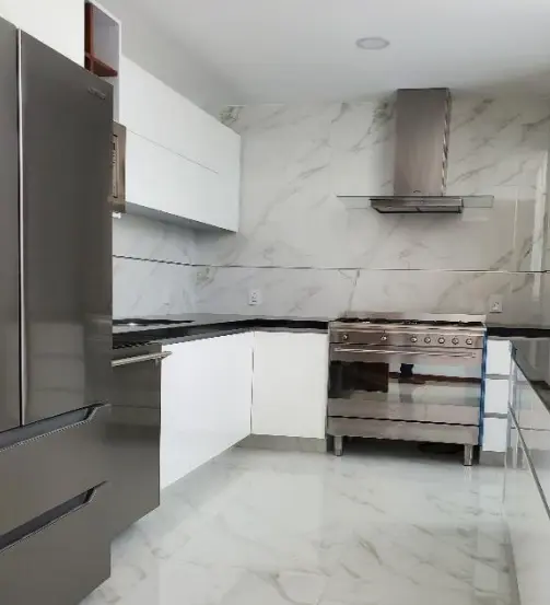 Captura de pantalla 2025-12-08 184800.webp